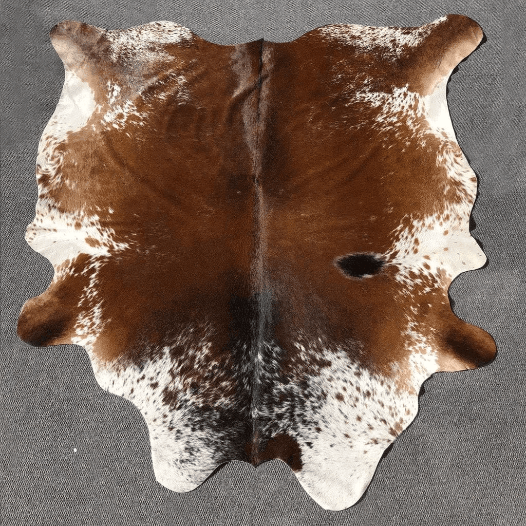 Cowhide 5x7 Large Cowhide Rug Tricolor Cowhide Cow Skin Leather Area Rug, Hair On Cow Hide Rugs 5 X 7 ft Black, Brown and White