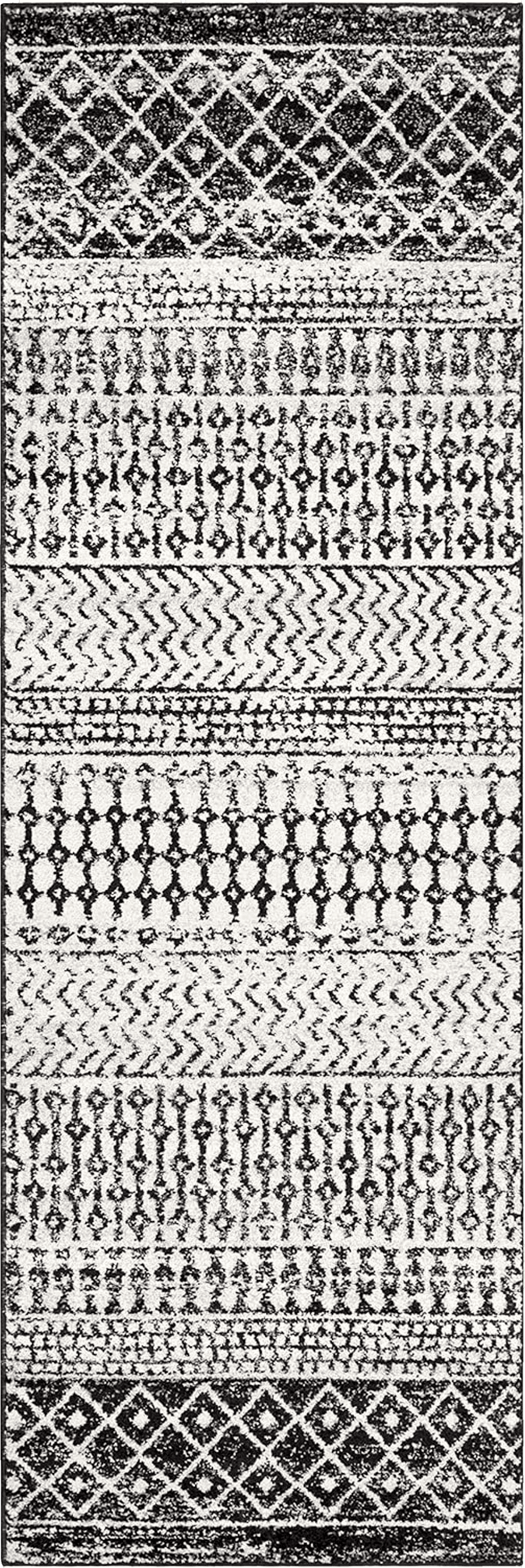 Hauteloom Constantinople Moroccan Trellis Bohemian Living Room, Bedroom Area Rug - Traditional Farmhouse Carpet - Black, Gray, White - 5'3" x 7'6"