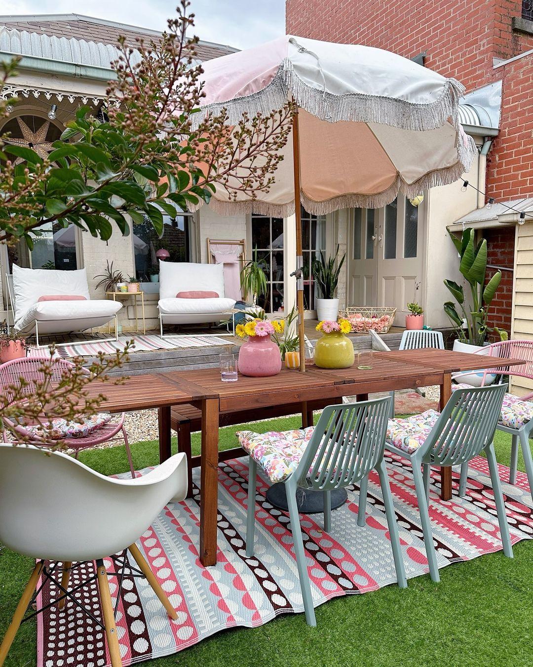 Colorful outdoor rugs