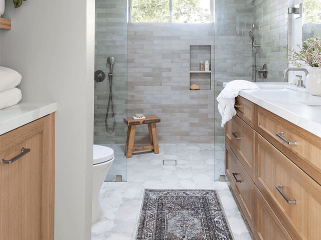 Choosing a Rug for Your Bathroom? Here Are 12 Styling Ideas That Actually Work