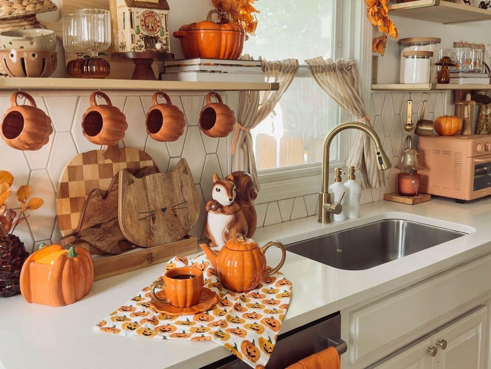 10 Unique Halloween Decoration Ideas