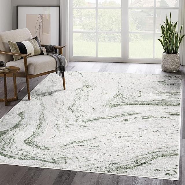 Are black rugs a bad idea
