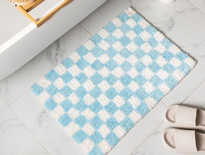 View Checkered Rugs In Your Room